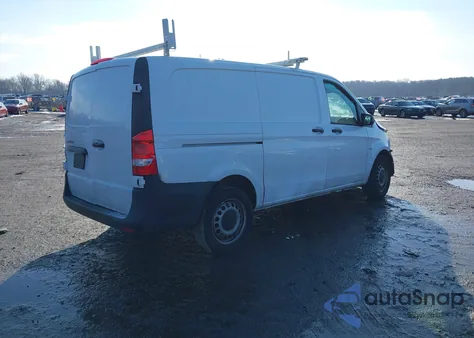 2022 Mercedes-Benz Metris z USA, uszkodzony, nr VIN W1YV0BEY4N4171295